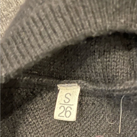 Black Ruffled Sweater, size S, excellent used condition - Picture 5 of 8